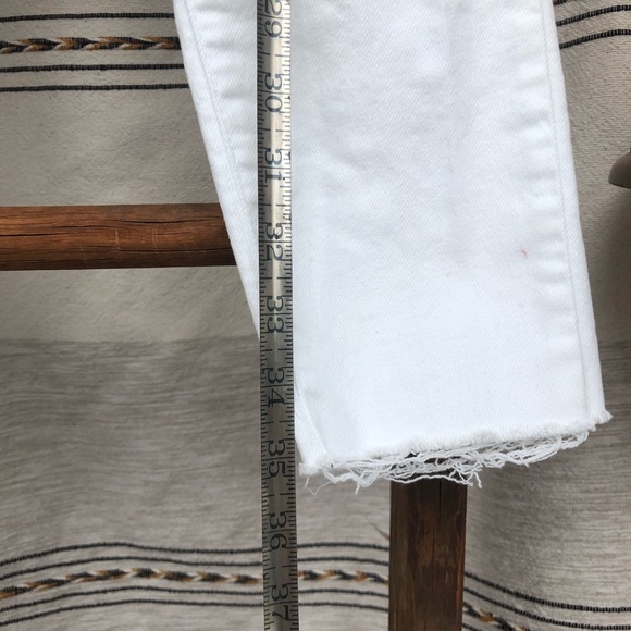 NWOT White Levi’s Crop Jeans - Picture 6 of 8